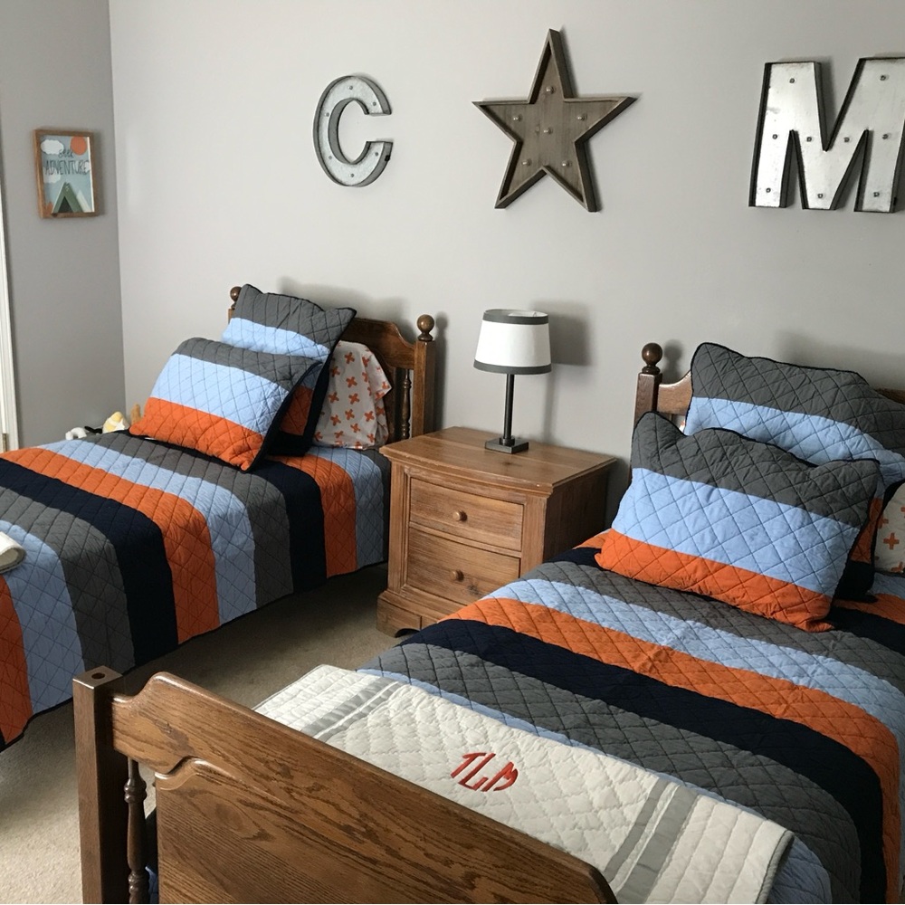 Twin quilt, euro sham, standard sham, pottery barn kids